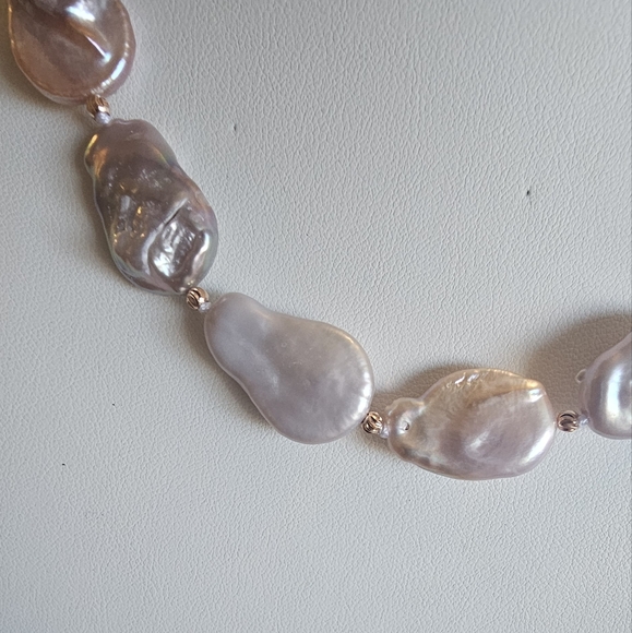 Natural Baroque Pink & White Freshwater Pearl Adjustable Necklace. - Picture 8 of 8